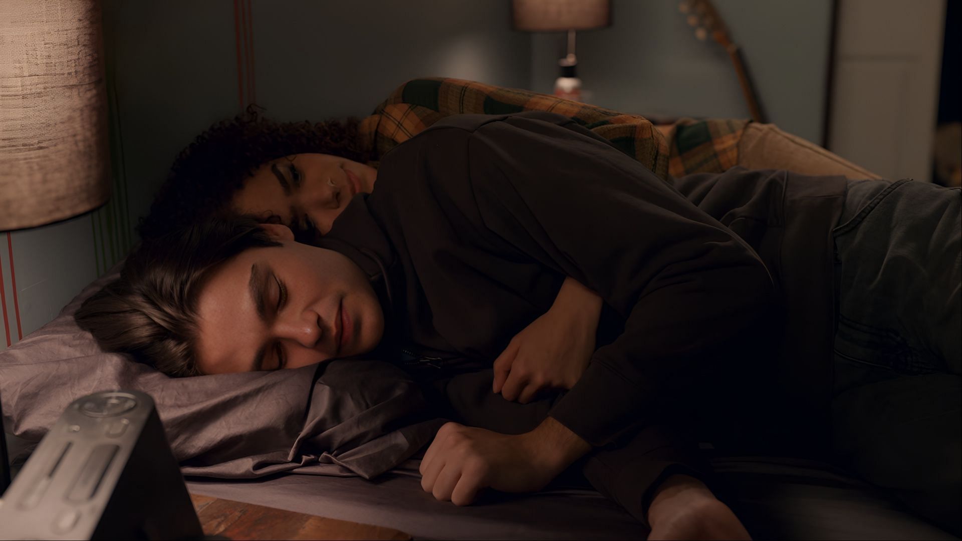 Ginny and Marcus share a quiet moment in Ginny & Georgia season 2 as their relationship deepens amidst personal struggles (Image via Netflix)